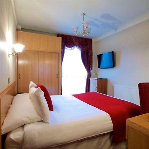 Habitación con Cama King